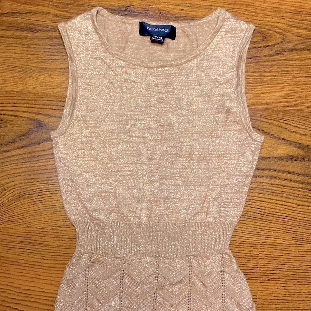 ๐ท Heartbeat ๐ท Glimmering Gold Sleeveless Dress - Picture 2 of 9